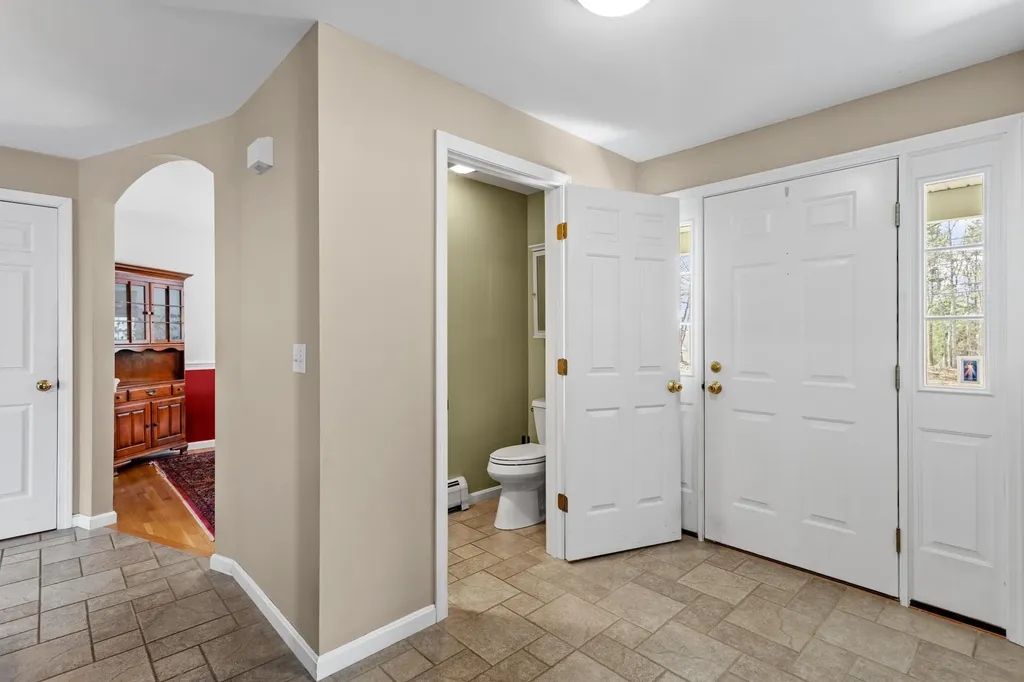 16 Heritage Drive Berwick ME 03901