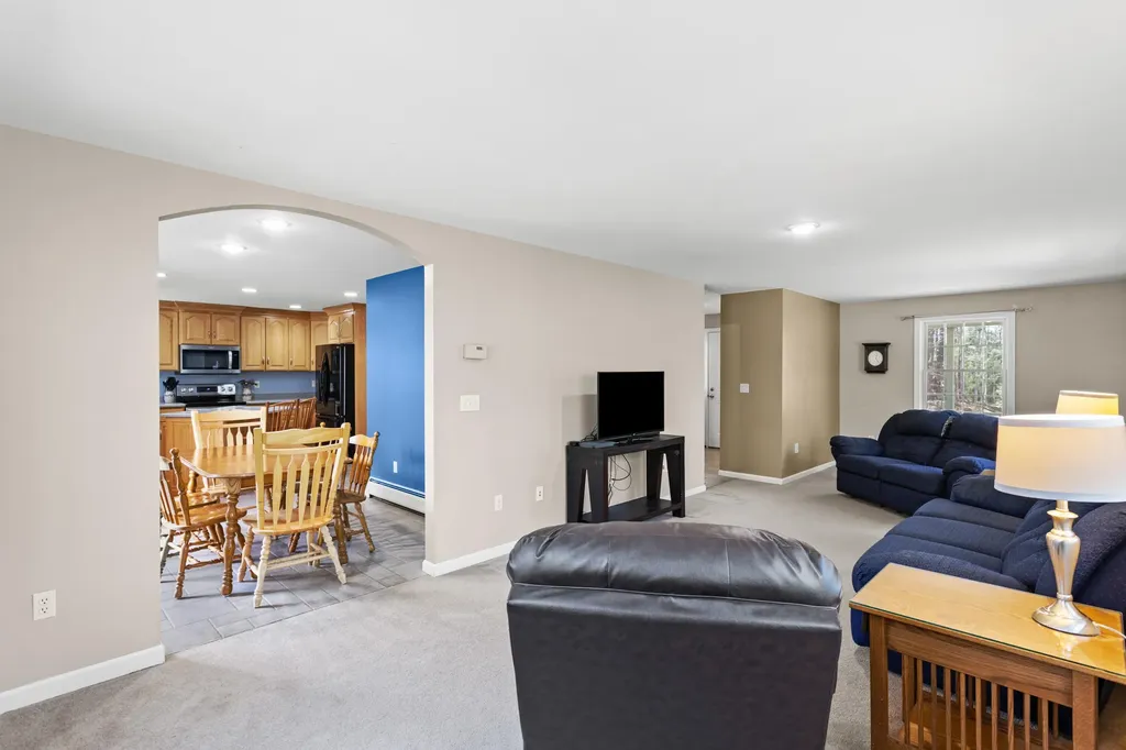 16 Heritage Drive Berwick ME 03901