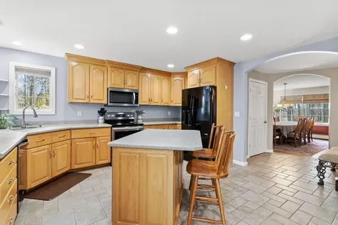 16 Heritage Drive Berwick ME 03901