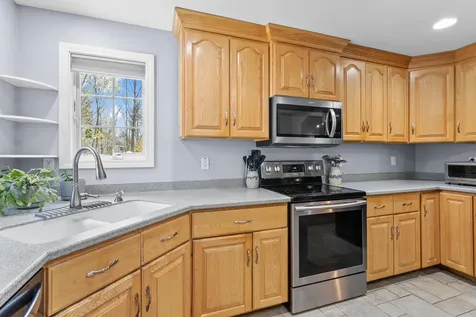 16 Heritage Drive Berwick ME 03901