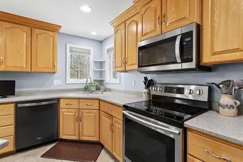 16 Heritage Drive Berwick ME 03901