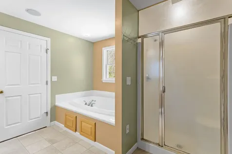16 Heritage Drive Berwick ME 03901