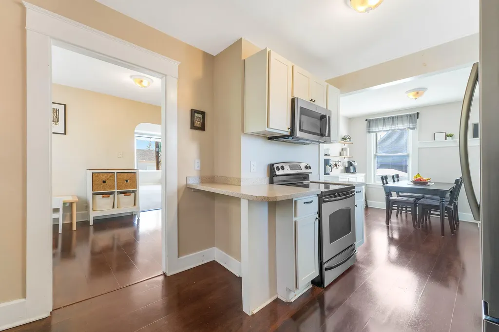 91 Pettingill Street Lewiston ME 04240