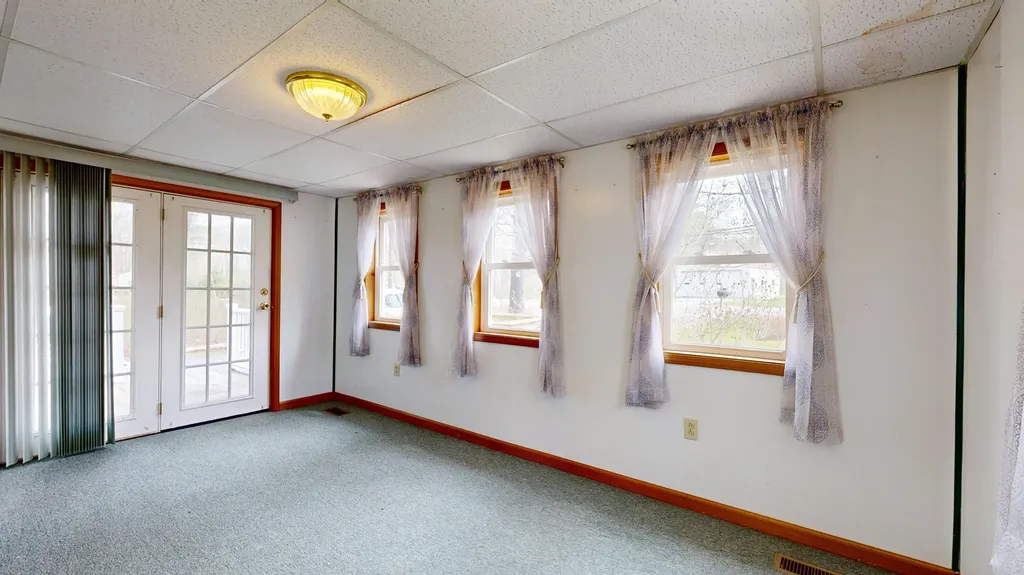 1215 Hotel Road Auburn ME 04210
