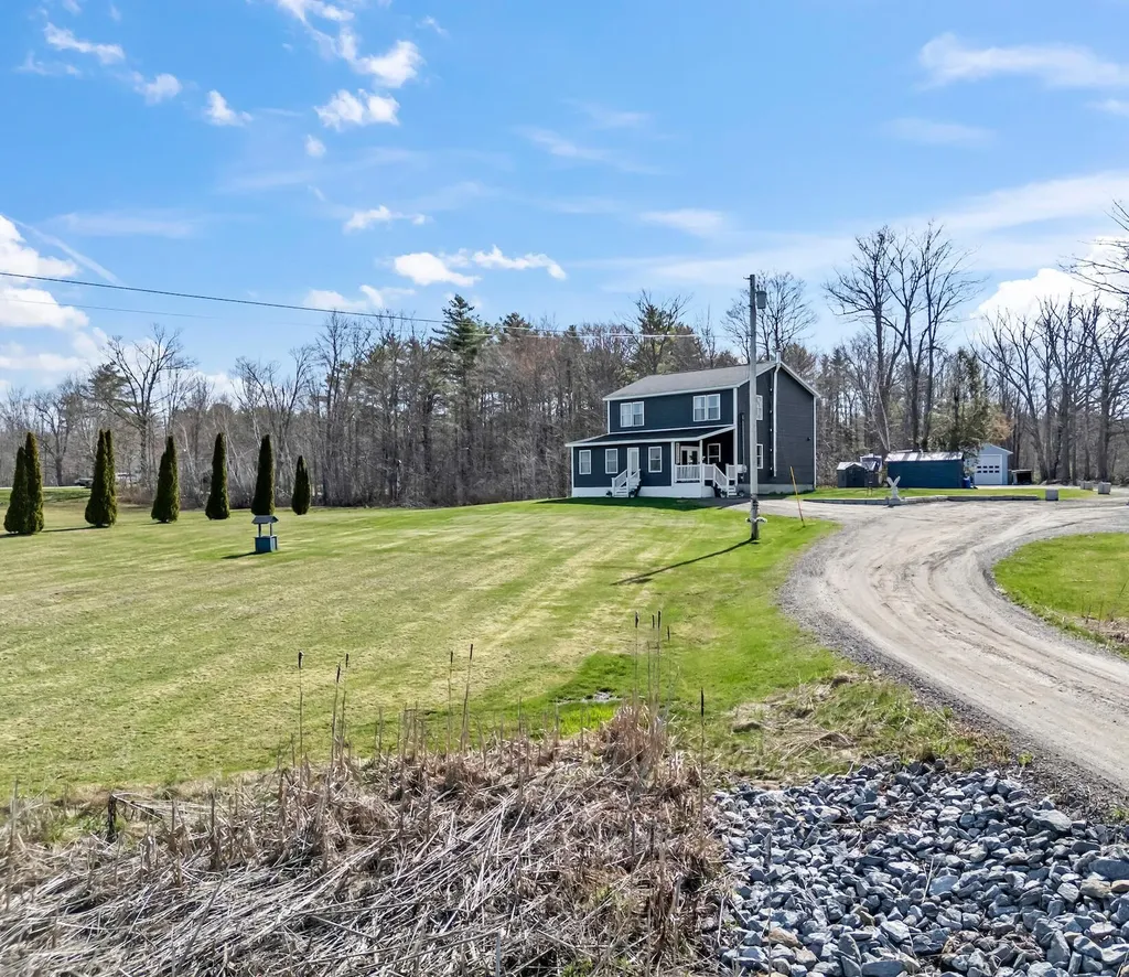 495 Brunswick Road Richmond ME 04357