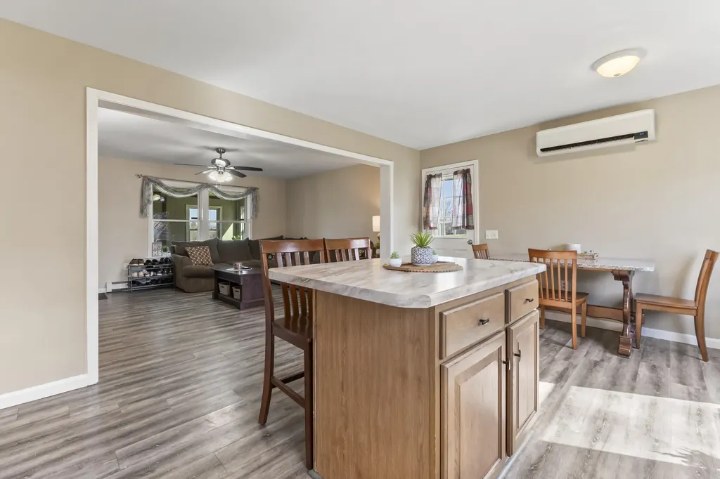 495 Brunswick Road Richmond ME 04357