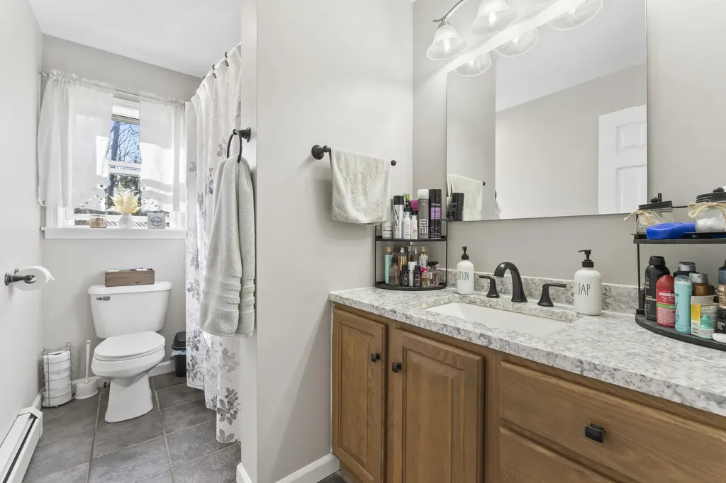 495 Brunswick Road Richmond ME 04357