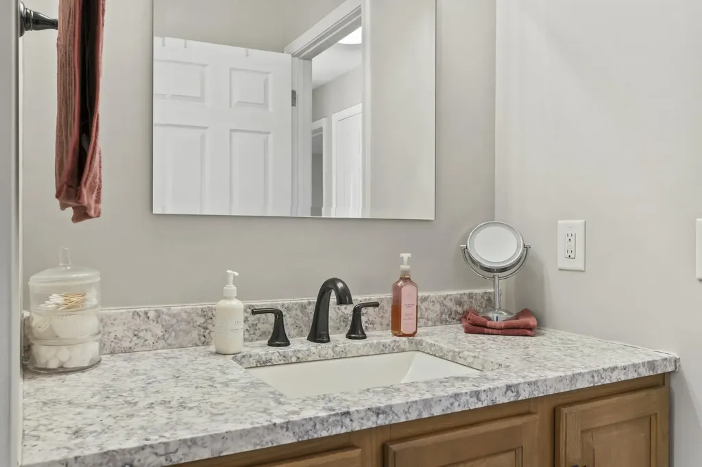 495 Brunswick Road Richmond ME 04357