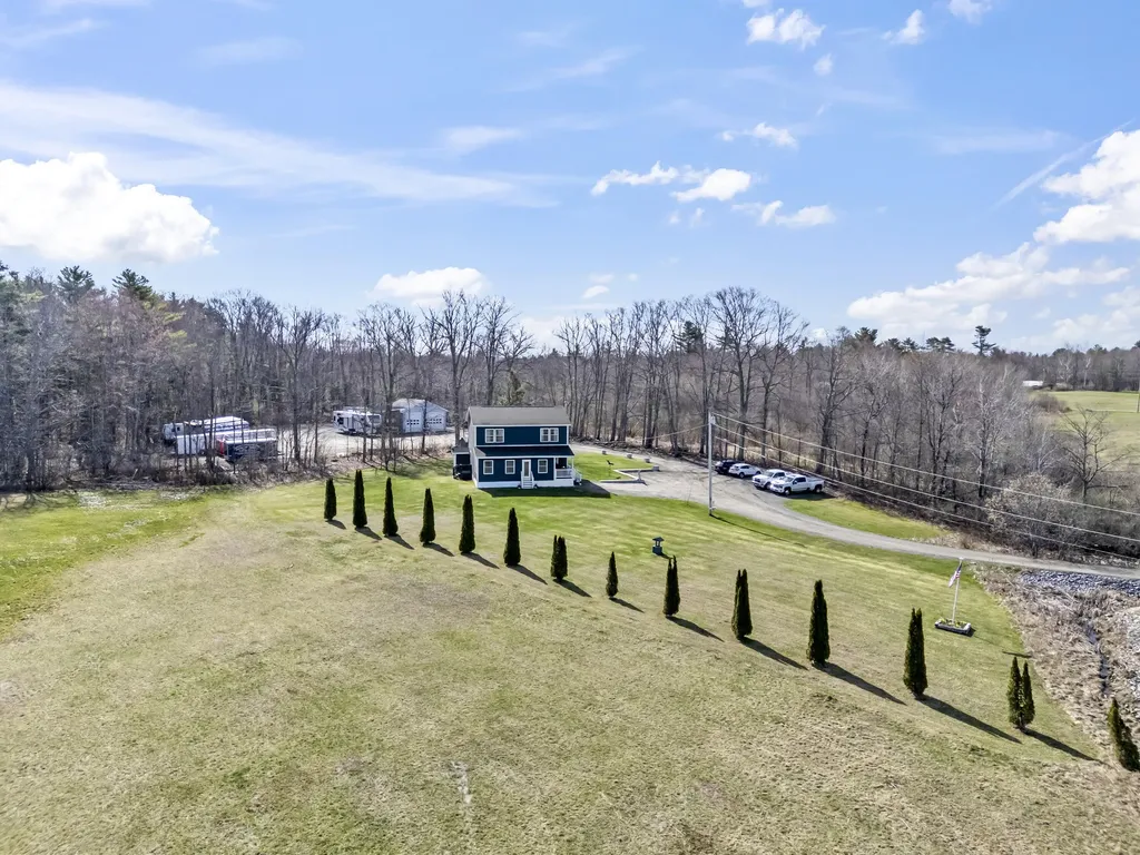 495 Brunswick Road Richmond ME 04357
