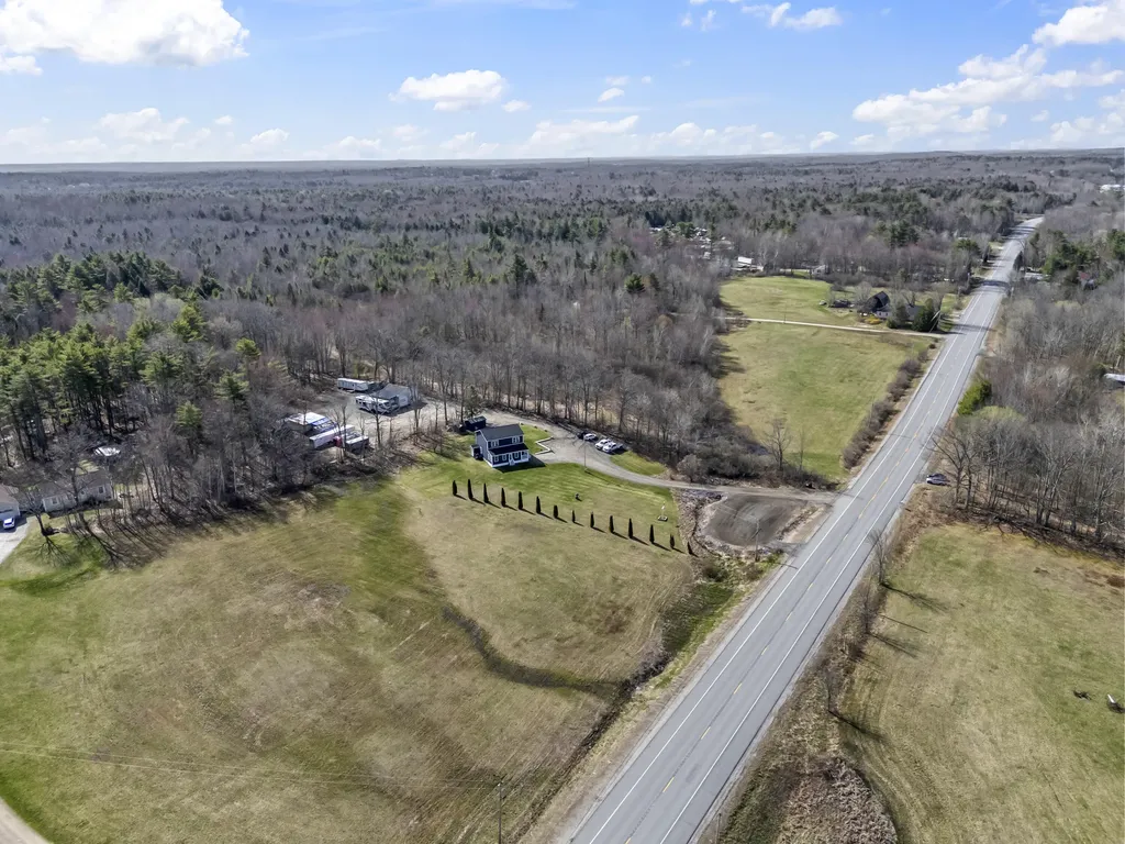 495 Brunswick Road Richmond ME 04357