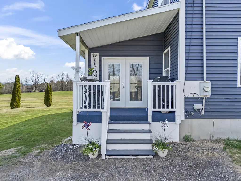 495 Brunswick Road Richmond ME 04357