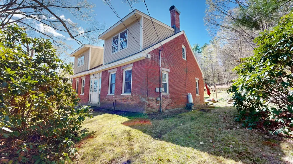 135 Old Webster Road Lewiston ME 04240