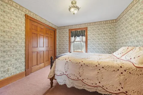 329 Main Road Bradford ME 04410