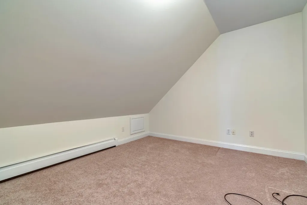 44 Deerfield Road North Berwick ME 03906