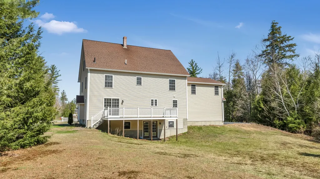 44 Deerfield Road North Berwick ME 03906
