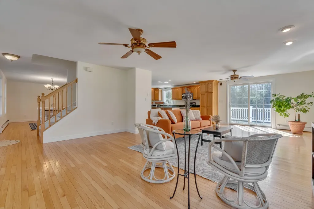 44 Deerfield Road North Berwick ME 03906