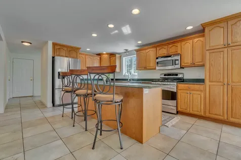 44 Deerfield Road North Berwick ME 03906