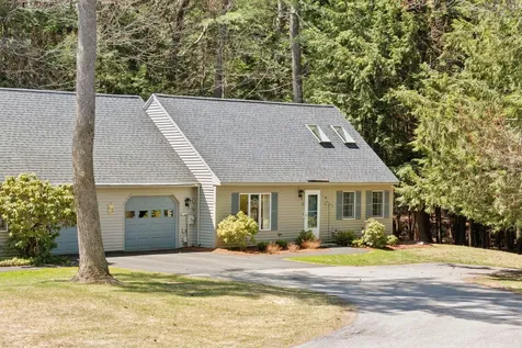 45 Riverbend Drive Yarmouth ME 04096