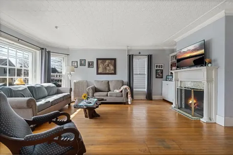138 High Street Farmington ME 04938