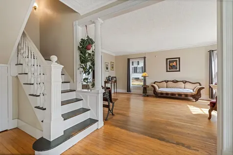 138 High Street Farmington ME 04938