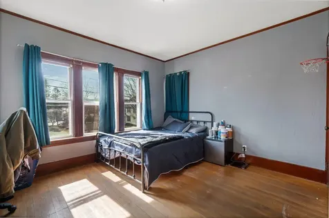 138 High Street Farmington ME 04938