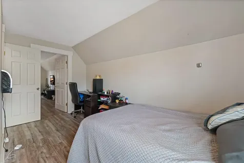 138 High Street Farmington ME 04938