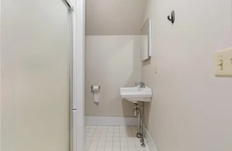 138 High Street Farmington ME 04938