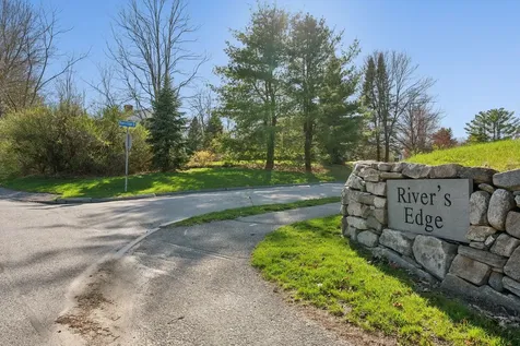 139 Rivers Edge Drive Portland ME 04102