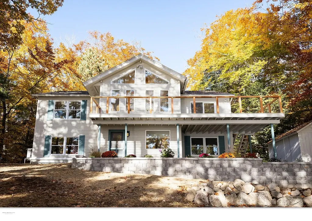 268-271 Lakewood Road Casco ME 04015