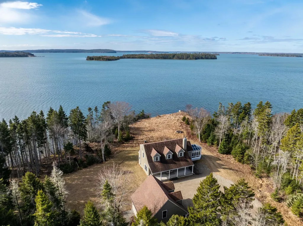 208 Clay Point Road Roque Bluffs ME 04654