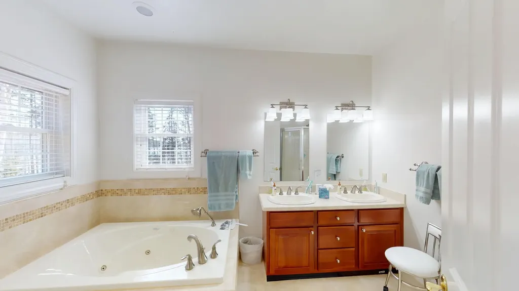 208 Clay Point Road Roque Bluffs ME 04654