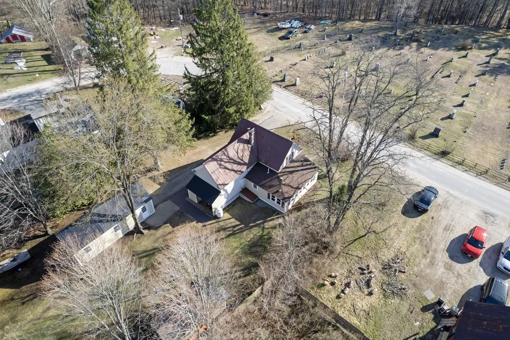 18 Hancock Avenue Hiram ME 04041