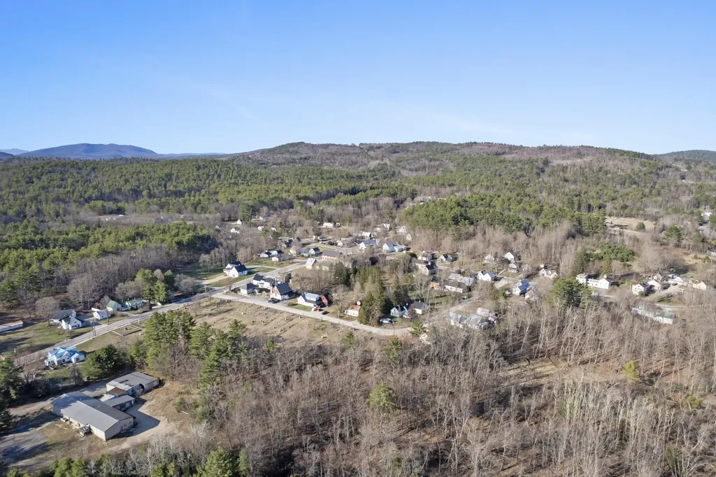 18 Hancock Avenue Hiram ME 04041