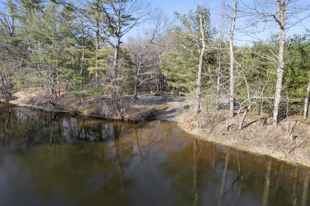 18 Hancock Avenue Hiram ME 04041