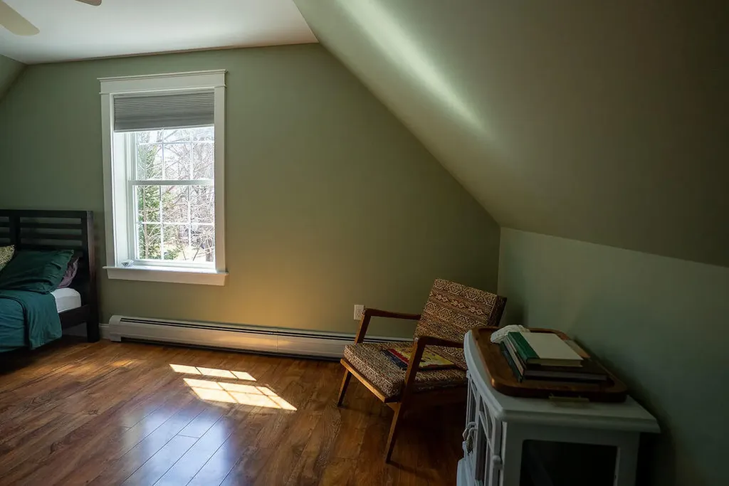 10 Pinewood Street Orono ME 04473