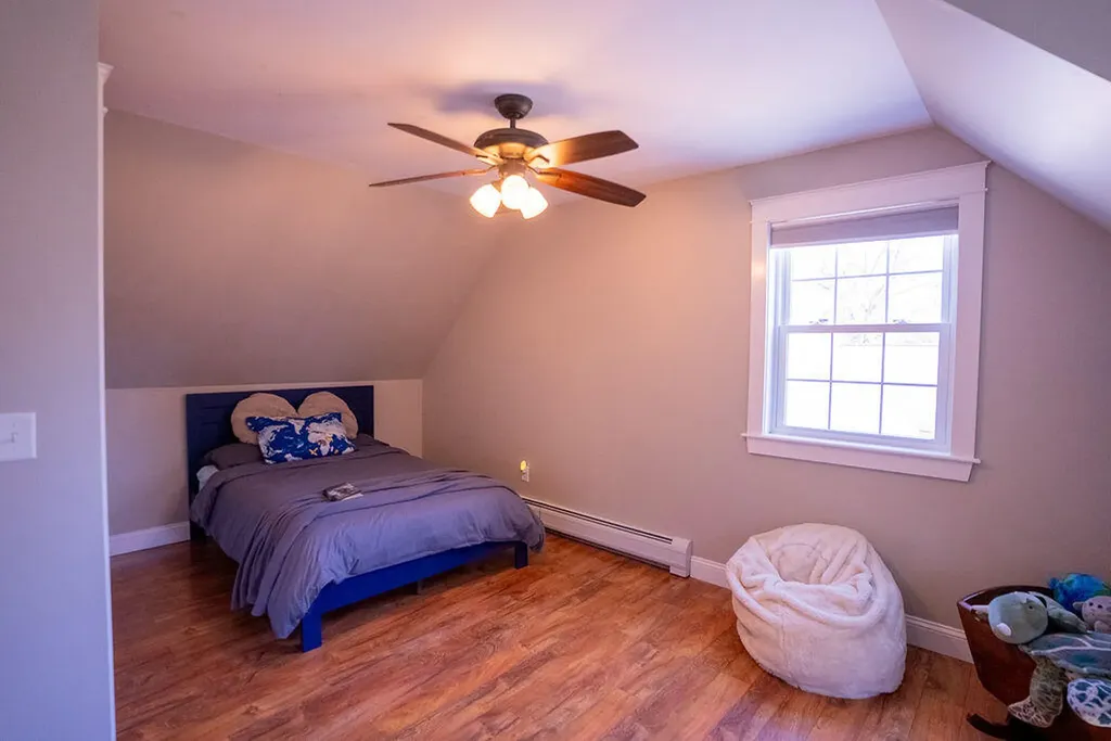 10 Pinewood Street Orono ME 04473
