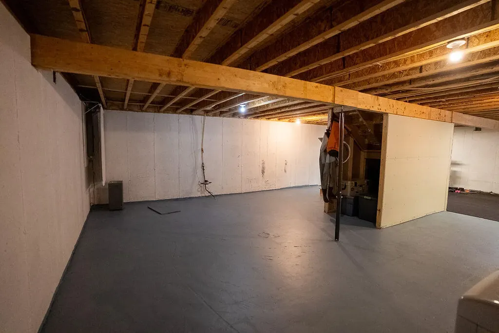 10 Pinewood Street Orono ME 04473