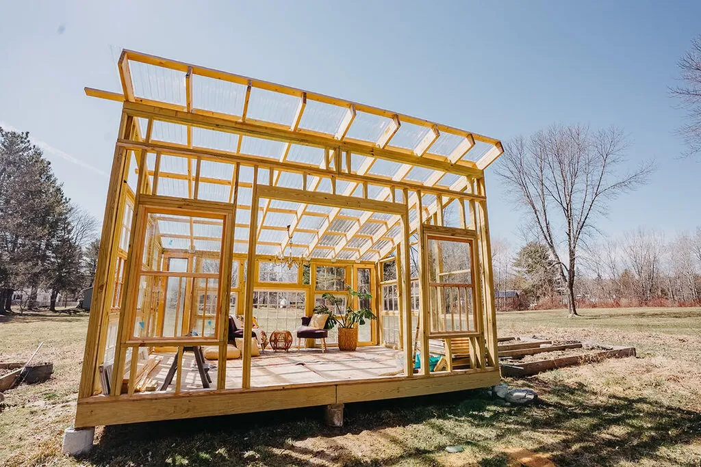 10 Pinewood Street Orono ME 04473