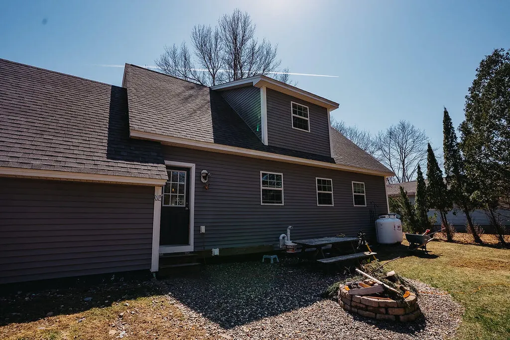 10 Pinewood Street Orono ME 04473