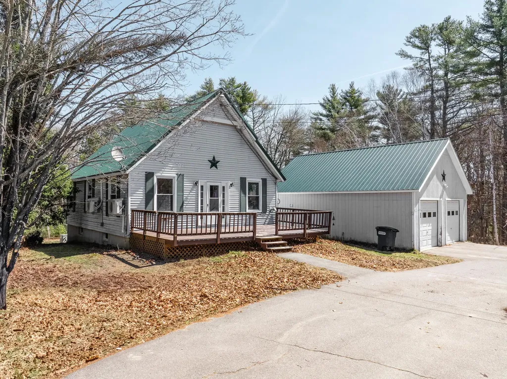 2383 Bennoch Road Old Town ME 04468