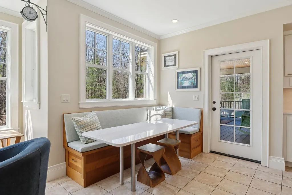 1 Cardinal Lane Cape Elizabeth ME 04107