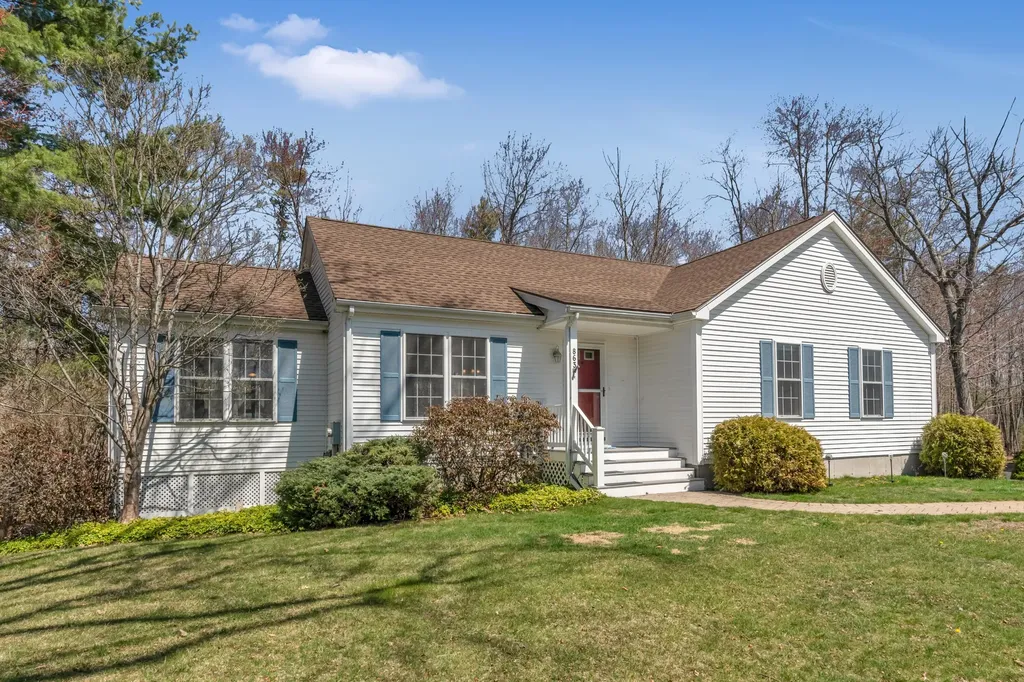 863 Littlefield Road Wells ME 04090