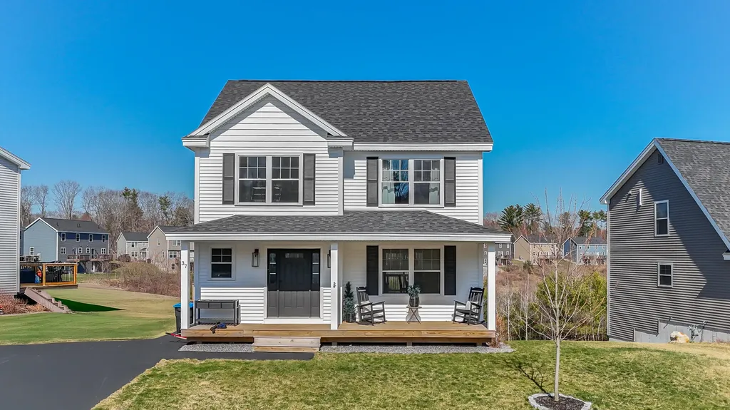 37 Belvedere Drive Windham ME 04062