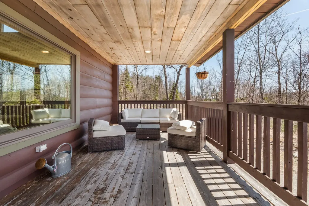 23 Hillcrest Lane Dyer Brook ME 04747