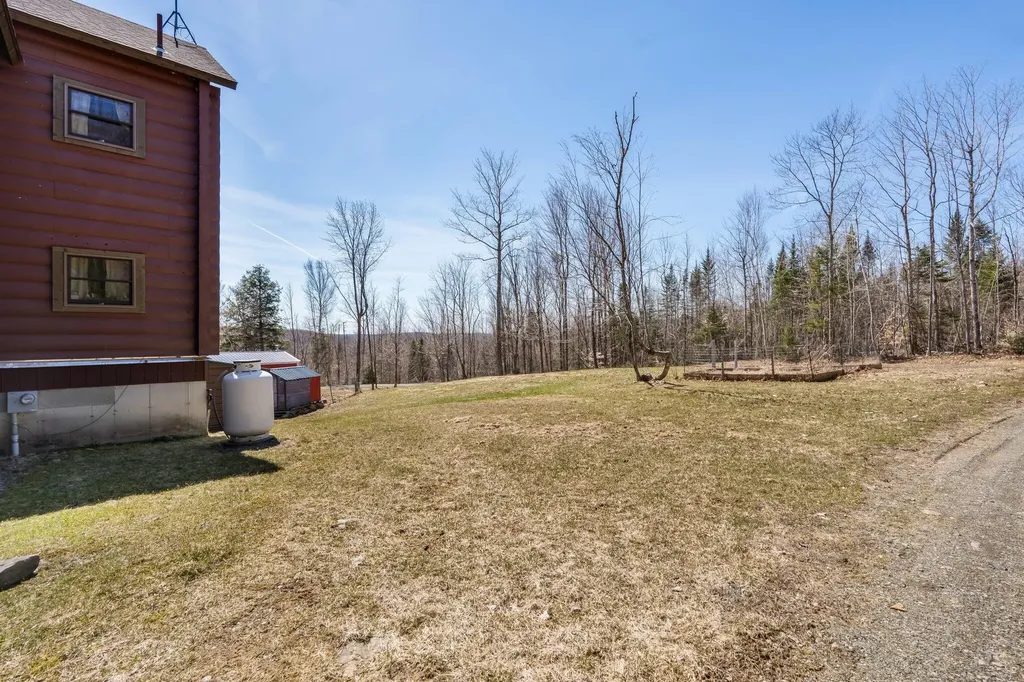 23 Hillcrest Lane Dyer Brook ME 04747