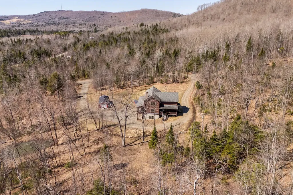 23 Hillcrest Lane Dyer Brook ME 04747