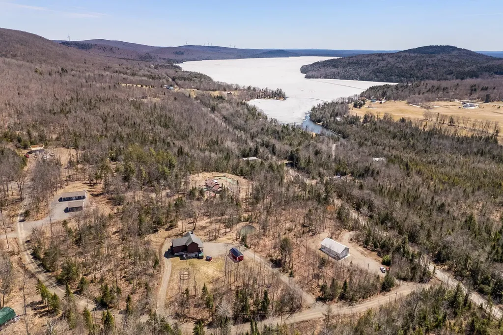 23 Hillcrest Lane Dyer Brook ME 04747