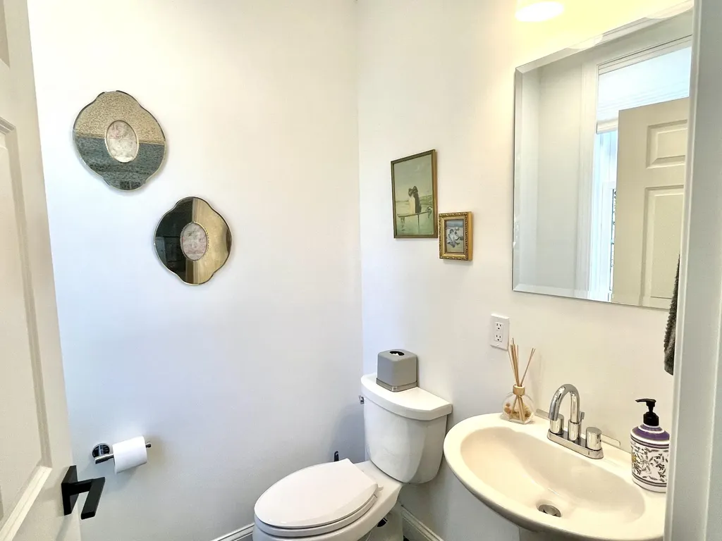 52 Boulder Cove Way Lamoine ME 04605