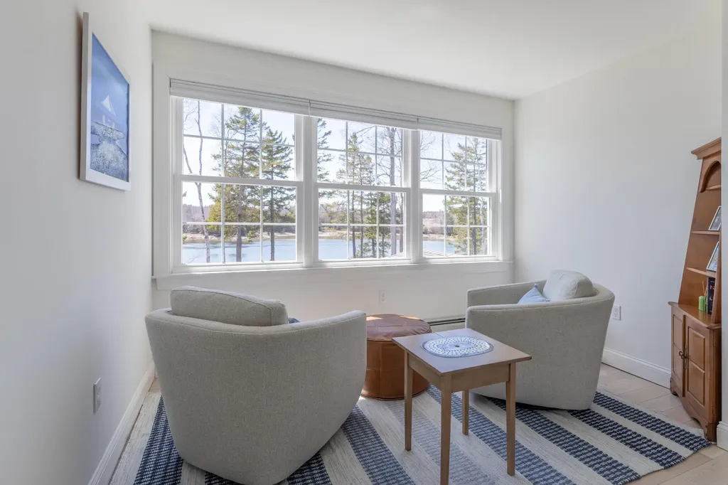 52 Boulder Cove Way Lamoine ME 04605
