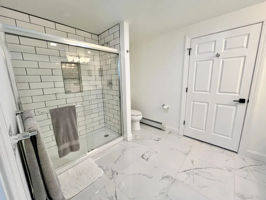 52 Boulder Cove Way Lamoine ME 04605